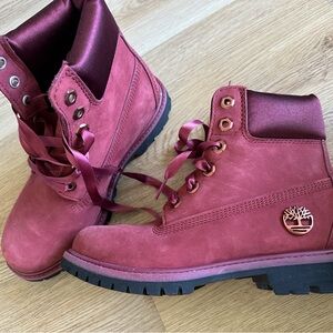 Timberland Womens 6Inch Premium Waterproof W/Satin Collar
